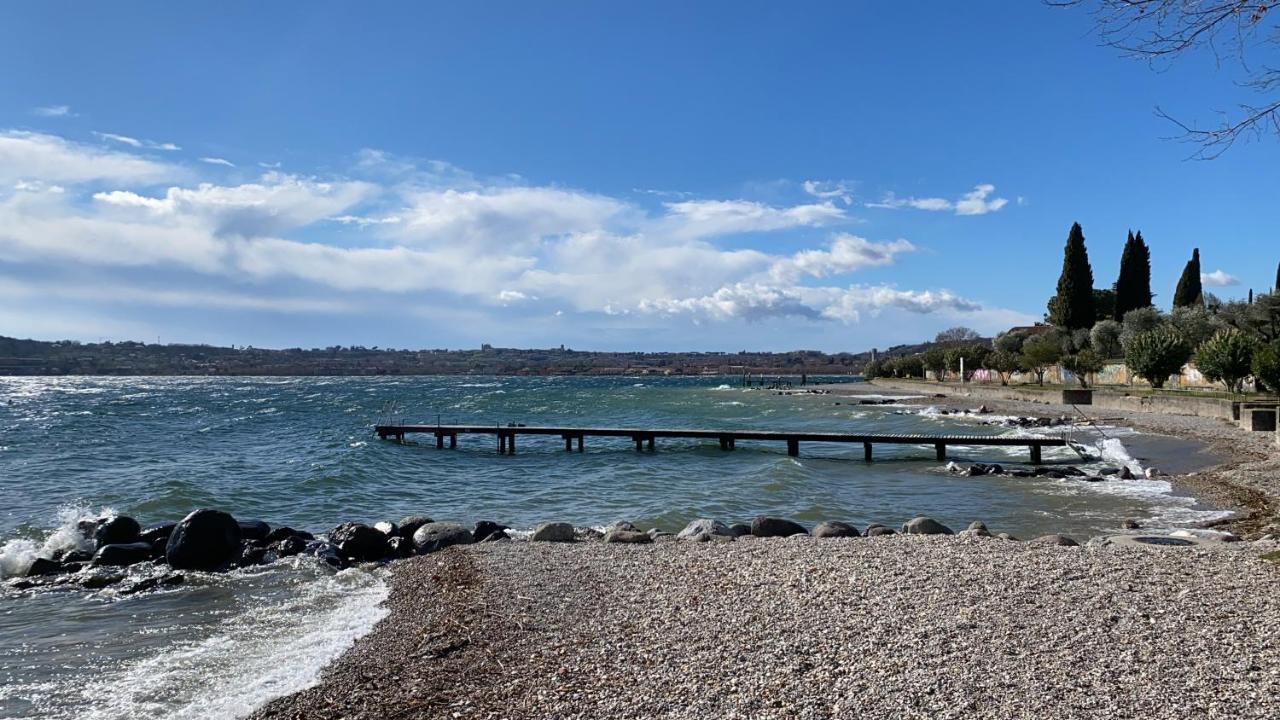 Casa Vacanze Gardiolina San Felice del Benaco Eksteriør bilde