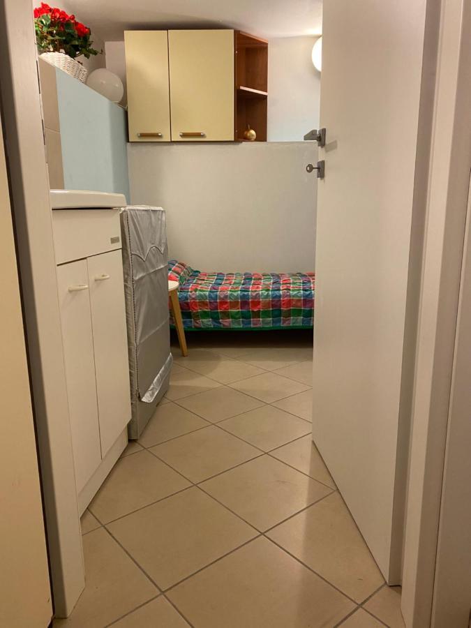 Casa Vacanze Gardiolina San Felice del Benaco Eksteriør bilde
