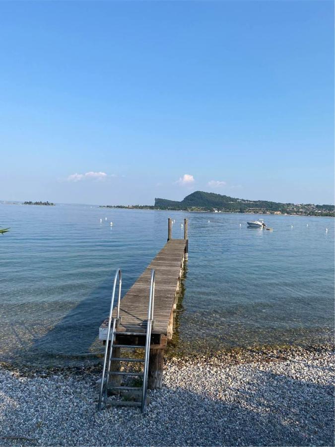Casa Vacanze Gardiolina San Felice del Benaco Eksteriør bilde