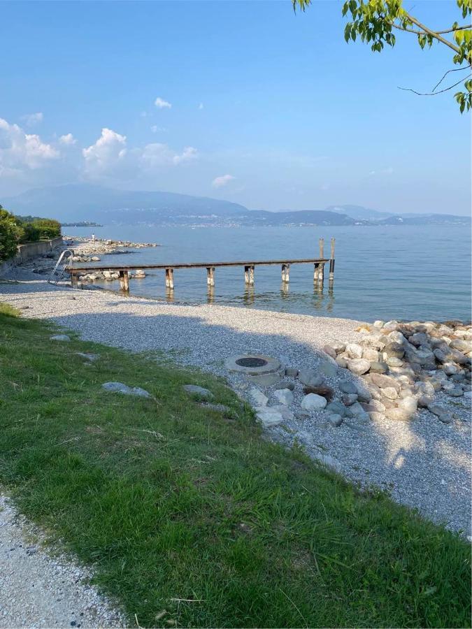 Casa Vacanze Gardiolina San Felice del Benaco Eksteriør bilde