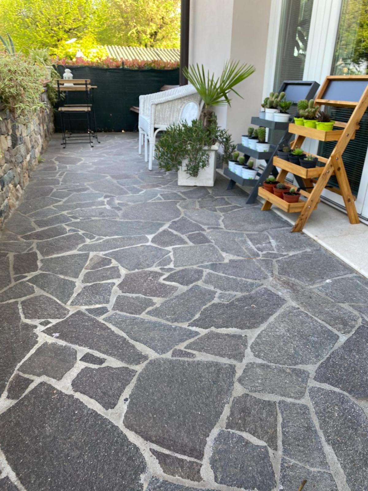 Casa Vacanze Gardiolina San Felice del Benaco Eksteriør bilde