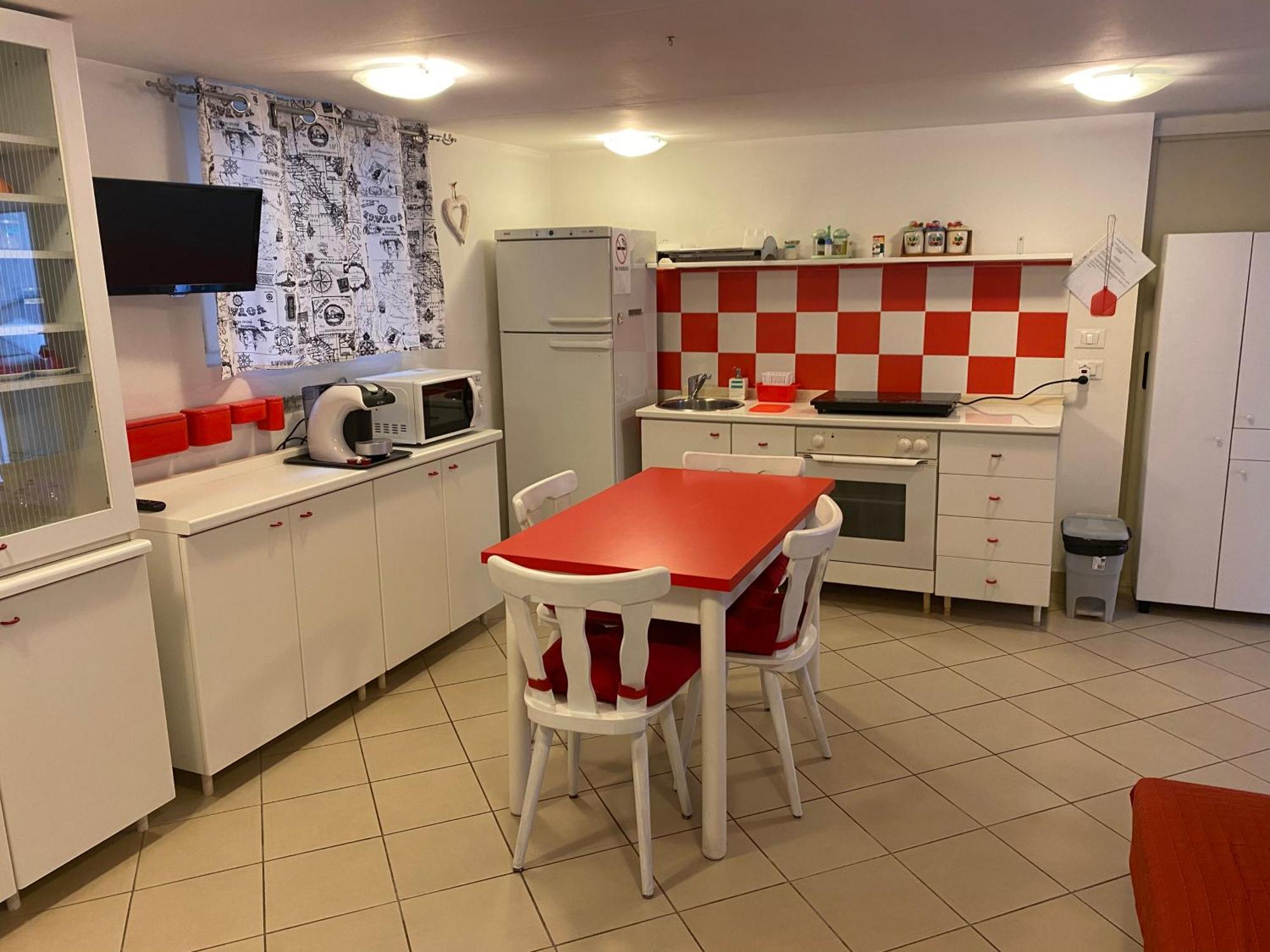 Casa Vacanze Gardiolina San Felice del Benaco Eksteriør bilde